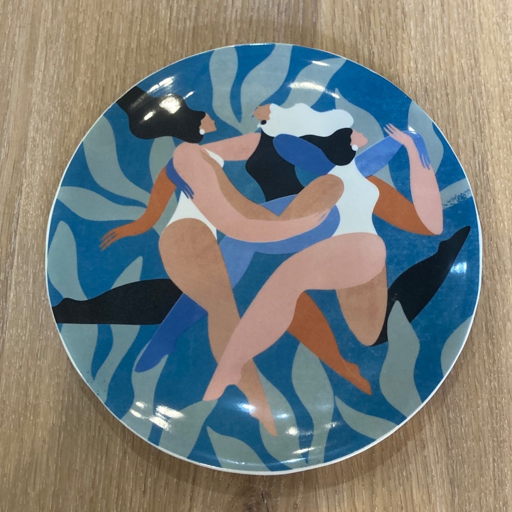 Maggie Stephenson for Anthropologie Plates Set of 2 - Picture 3 of 6